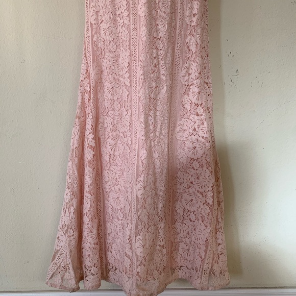Maniju Pink Lace Bodice Trumpet Mermaid Style Maxi Dress - Picture 6 of 8
